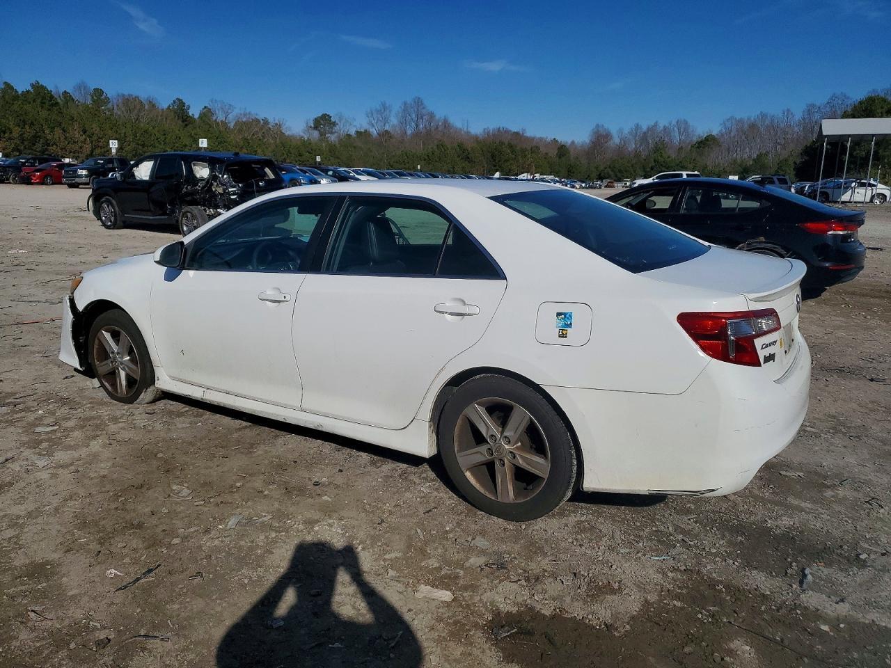 2013 TOYOTA CAMRY