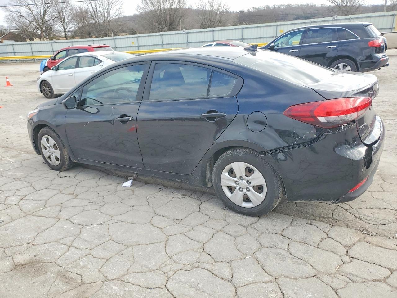 2017 KIA FORTE