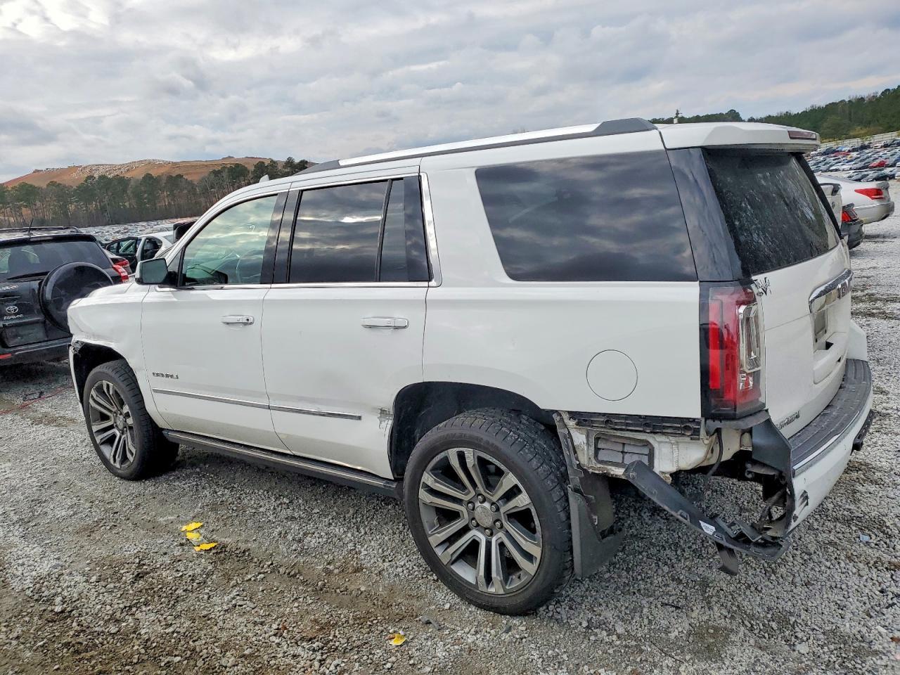 2017 GMC Yukon