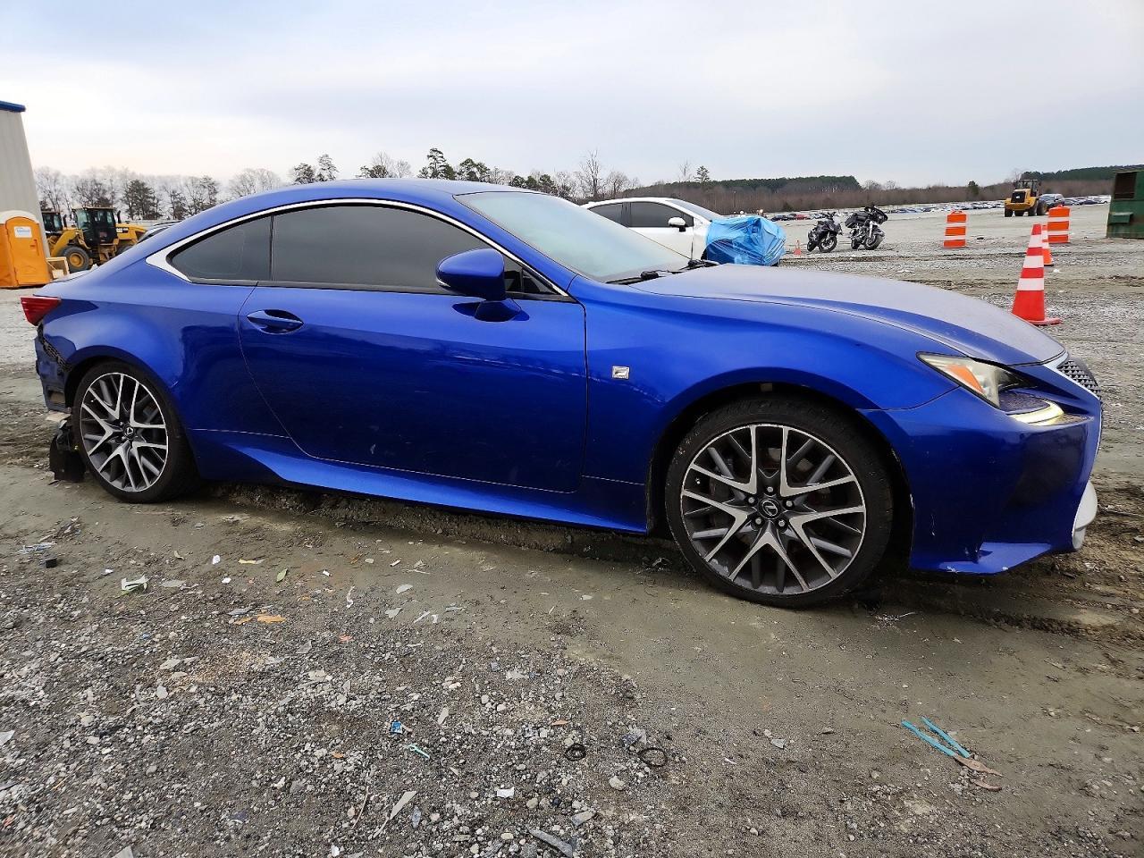2016 LEXUS RC 200t