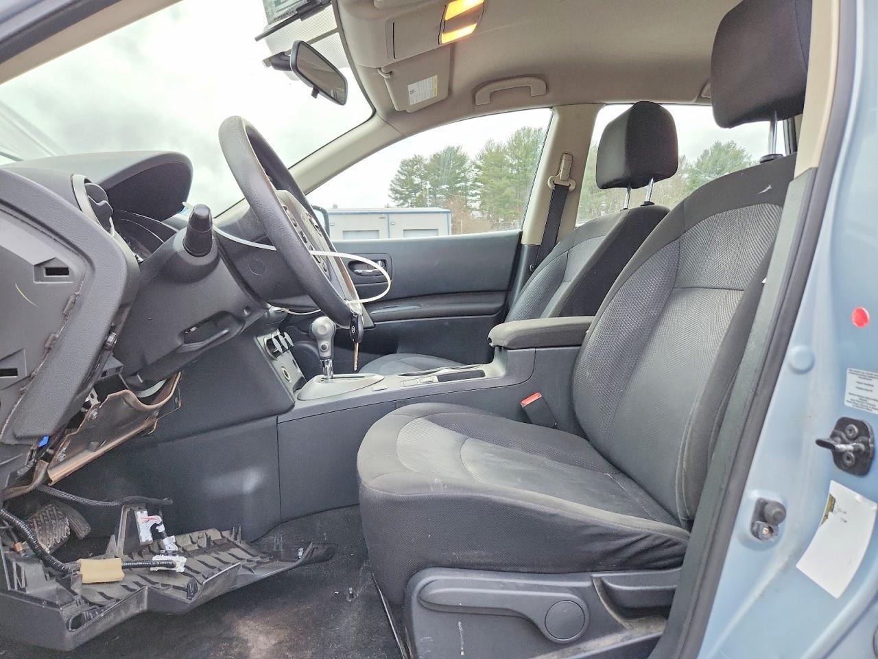 2014 NISSAN ROGUE