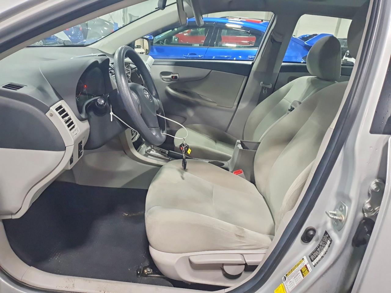 2013 TOYOTA COROLLA