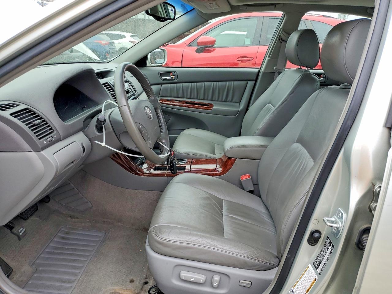 2005 TOYOTA CAMRY