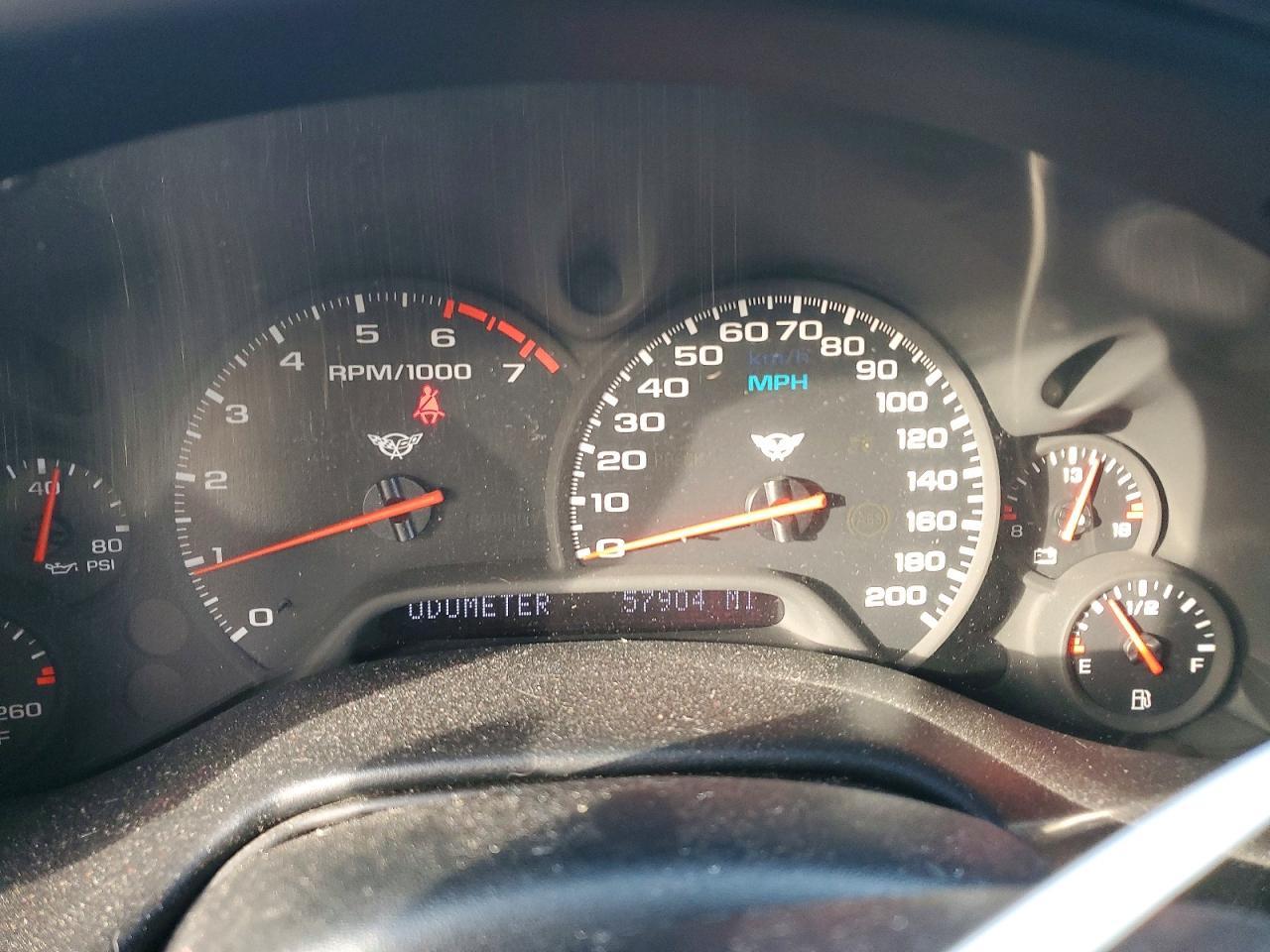 2004 CHEVROLET CORVETTE