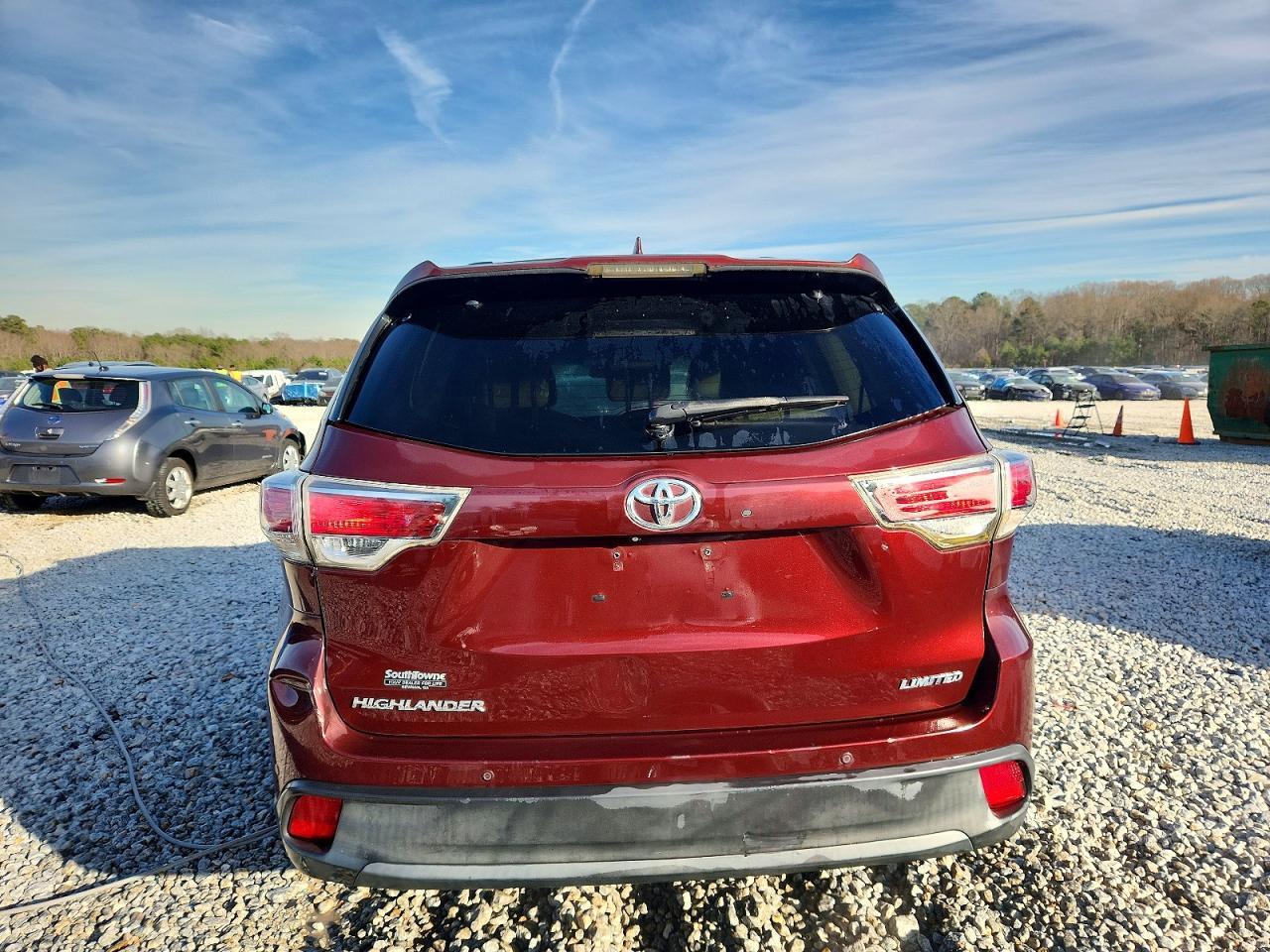 2015 TOYOTA HIGHLANDER