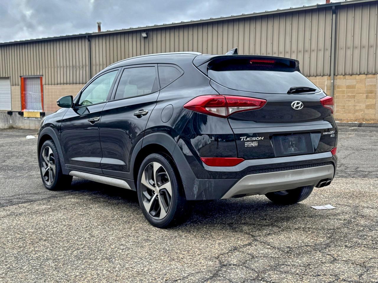 2017 HYUNDAI TUCSON
