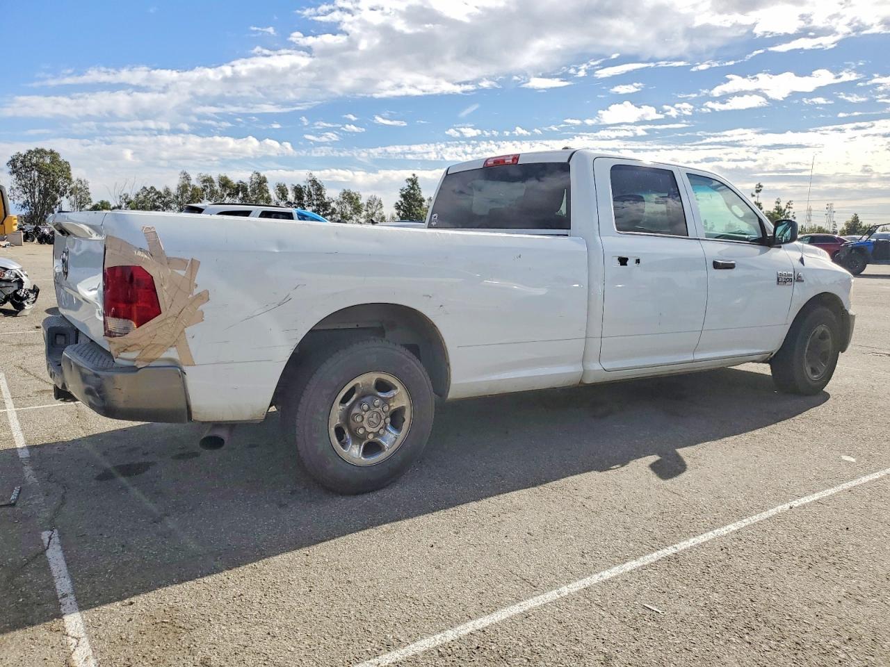 2011 DODGE Ram 2500