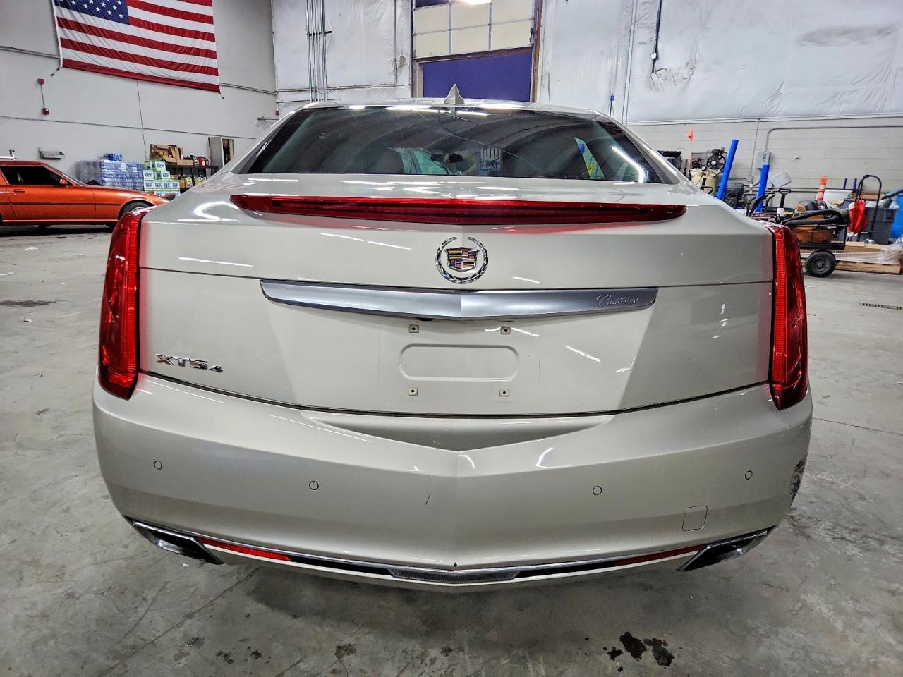 2015 CADILLAC XTS