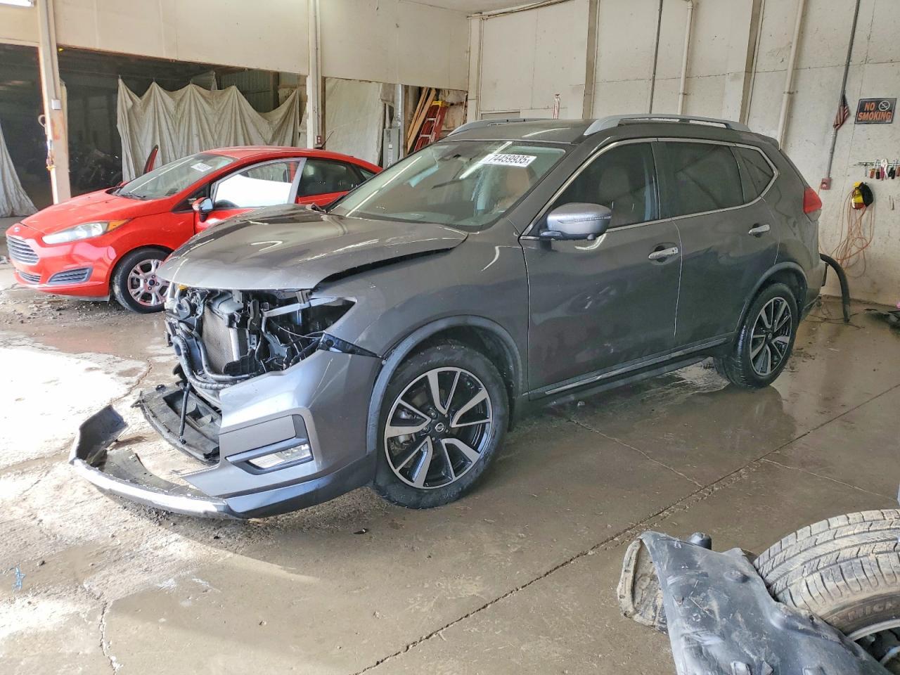 2017 NISSAN ROGUE