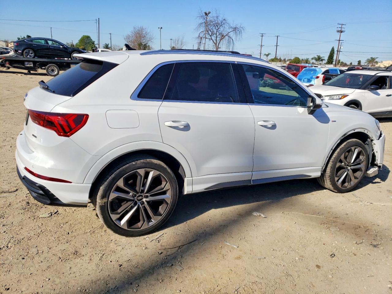2019 AUDI Q3