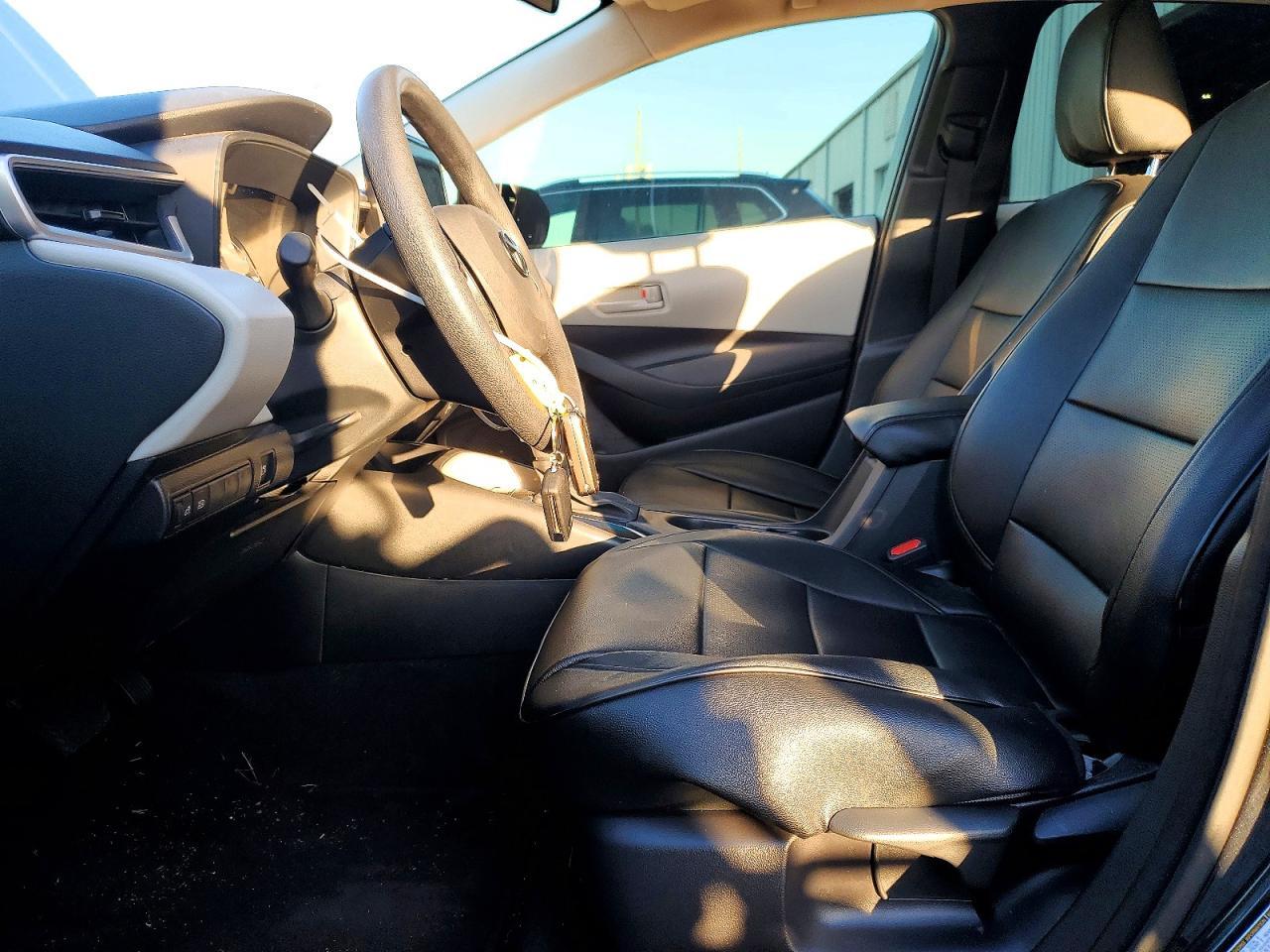 2025 TOYOTA COROLLA