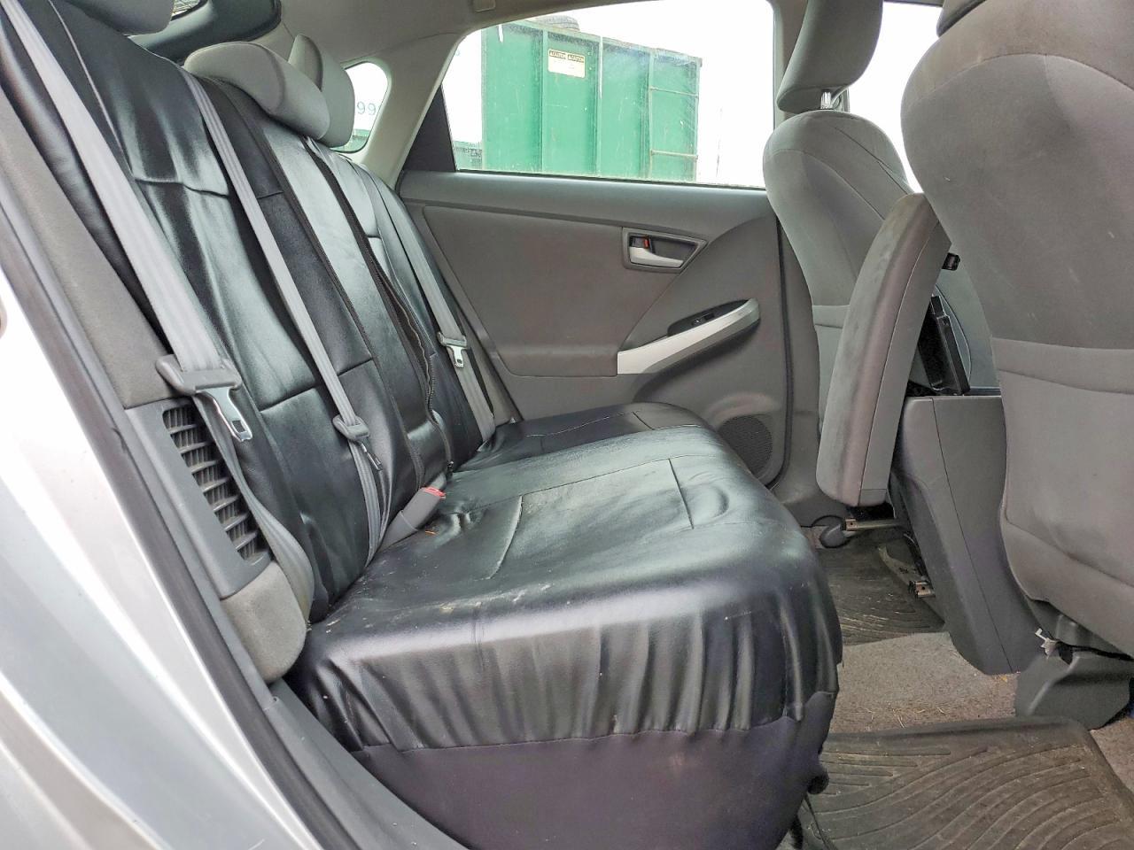 2010 TOYOTA PRIUS