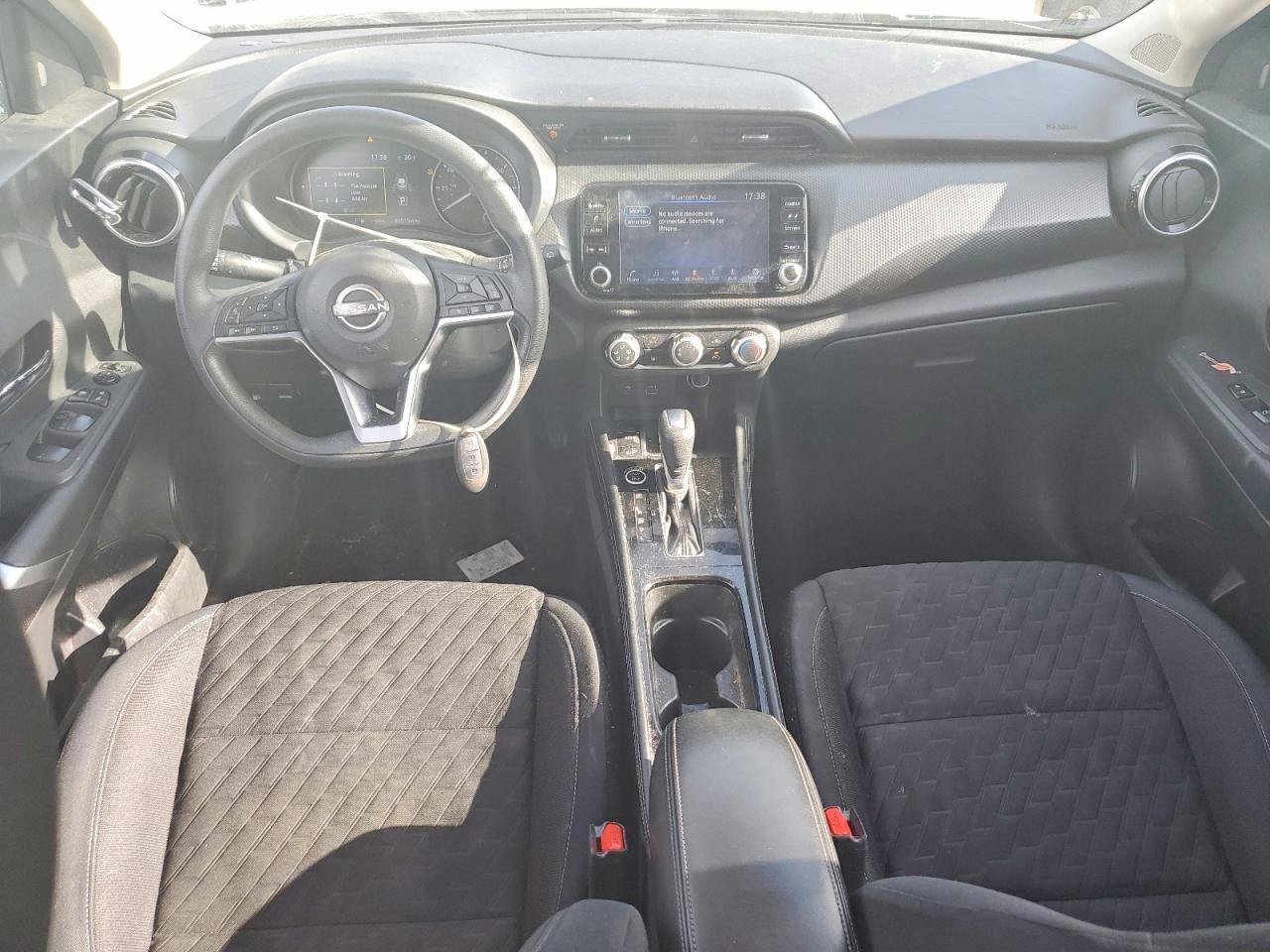 2023 NISSAN KICKS