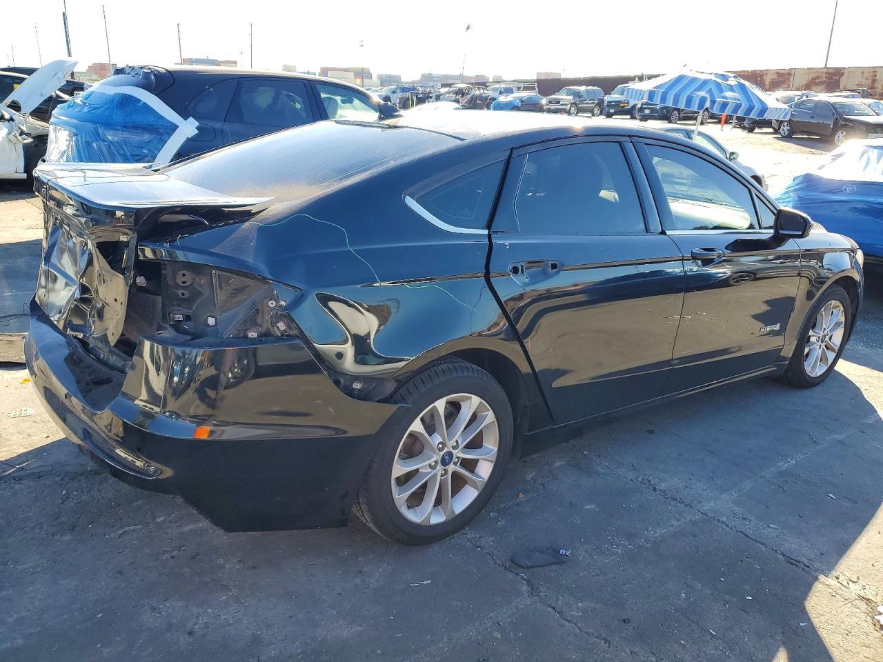 2019 FORD FUSION