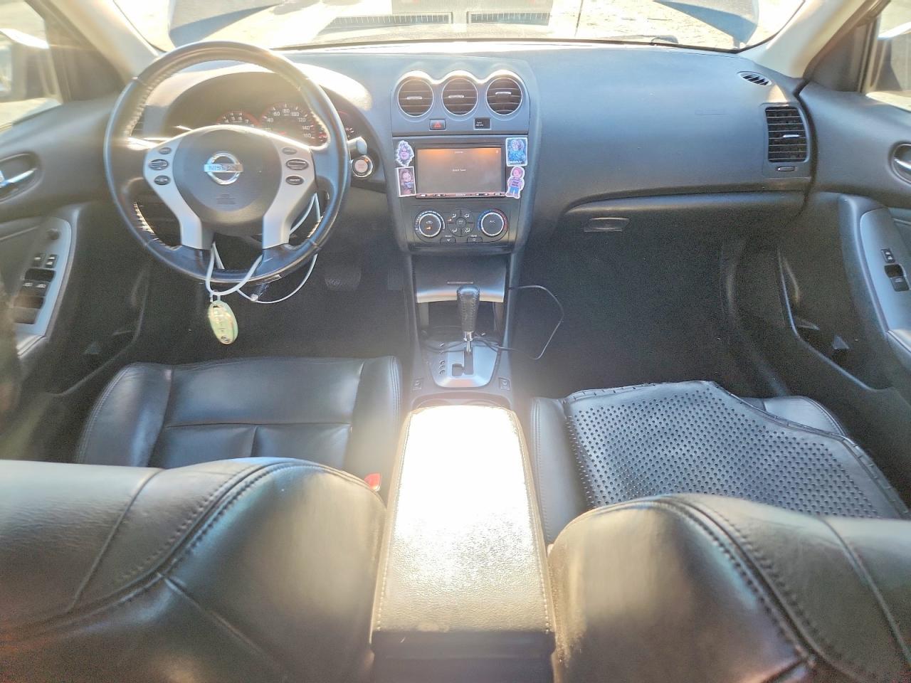 2009 NISSAN ALTIMA