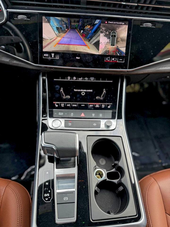 2020 AUDI Q8