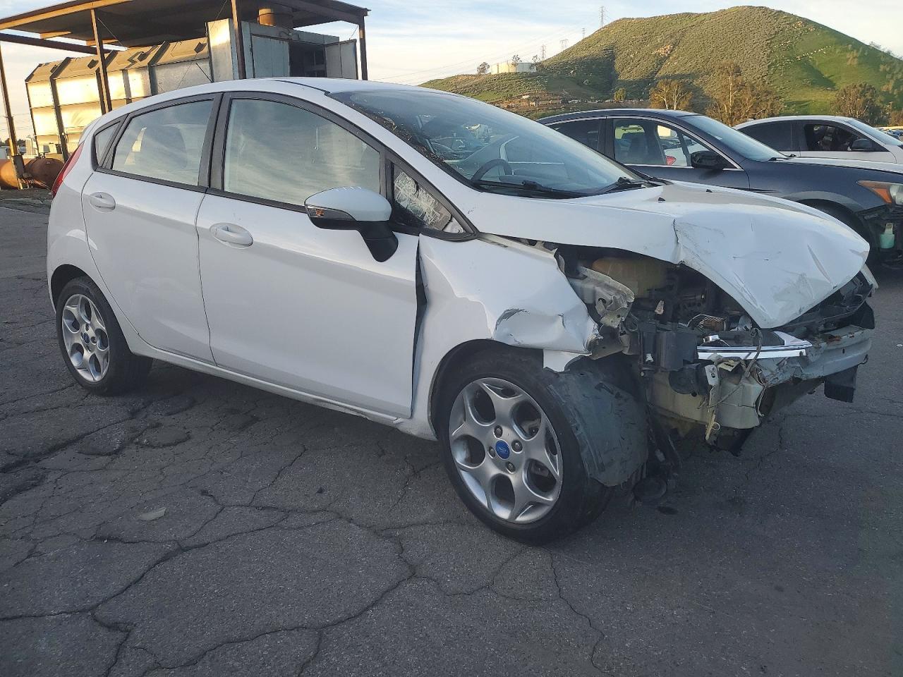 2012 FORD Fiesta