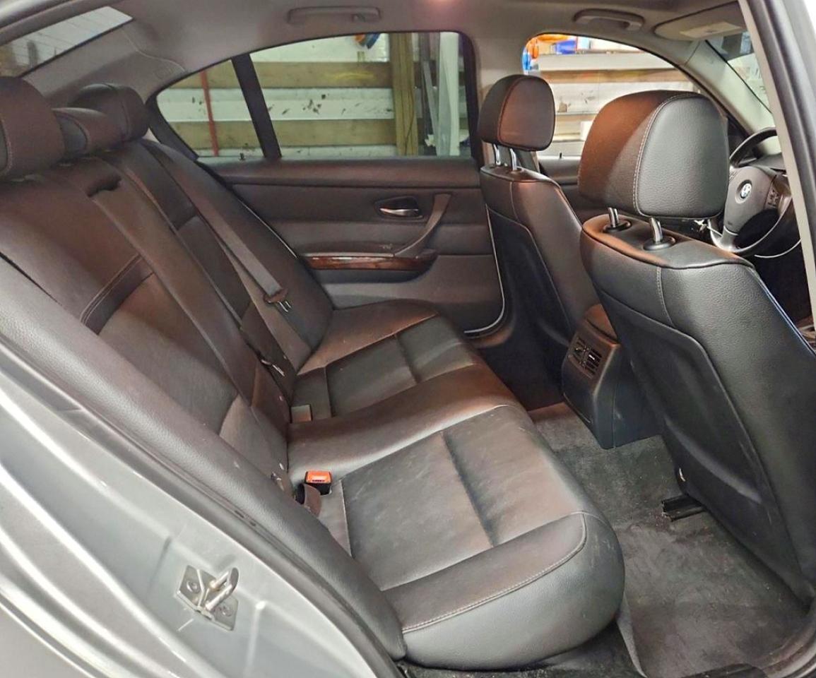2011 BMW 3 SERIES
