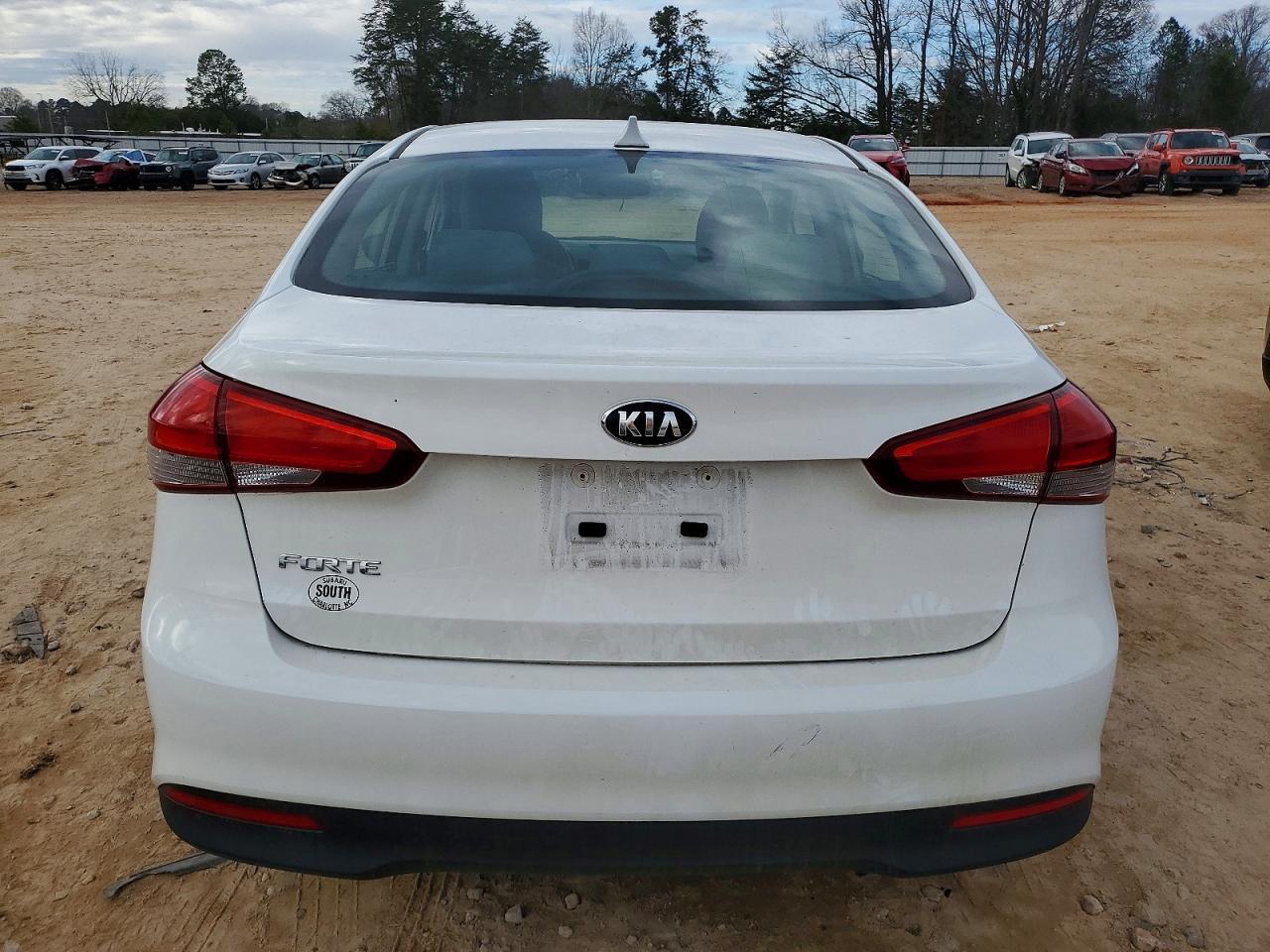 2017 KIA FORTE