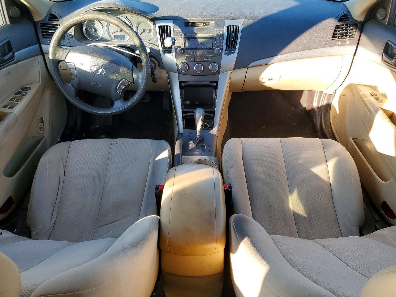 2010 HYUNDAI SONATA