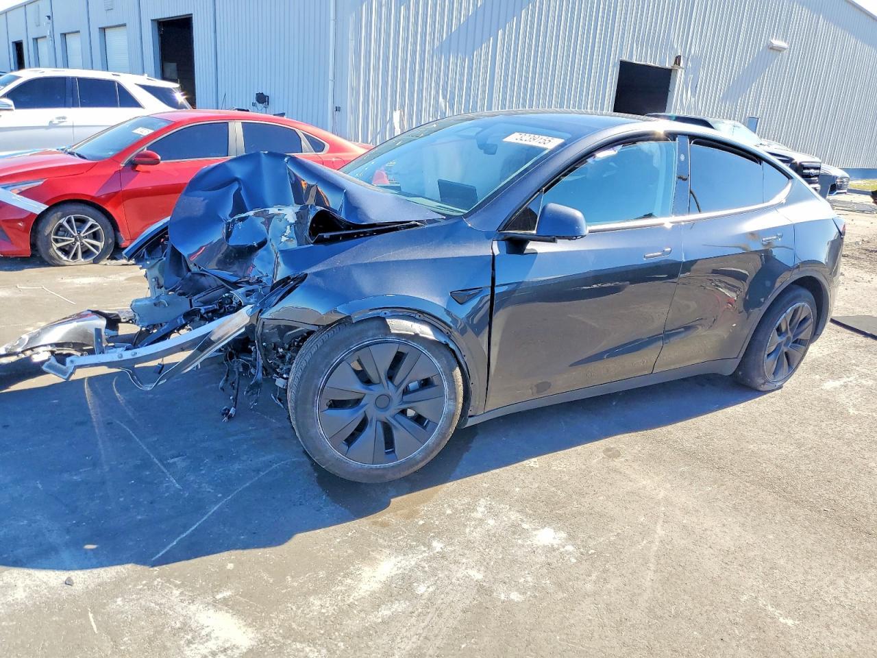 2024 TESLA MODEL Y