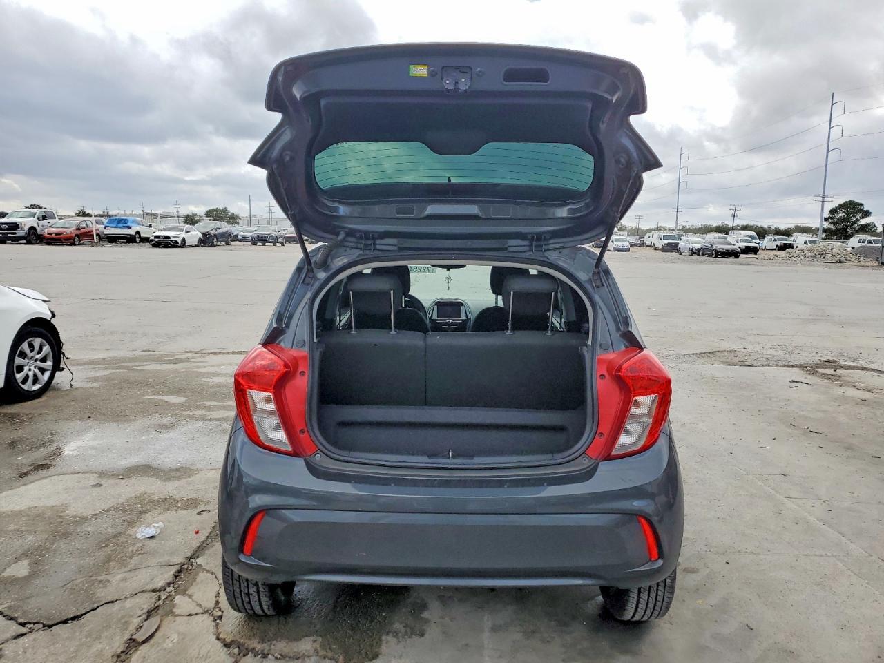 2021 CHEVROLET Spark