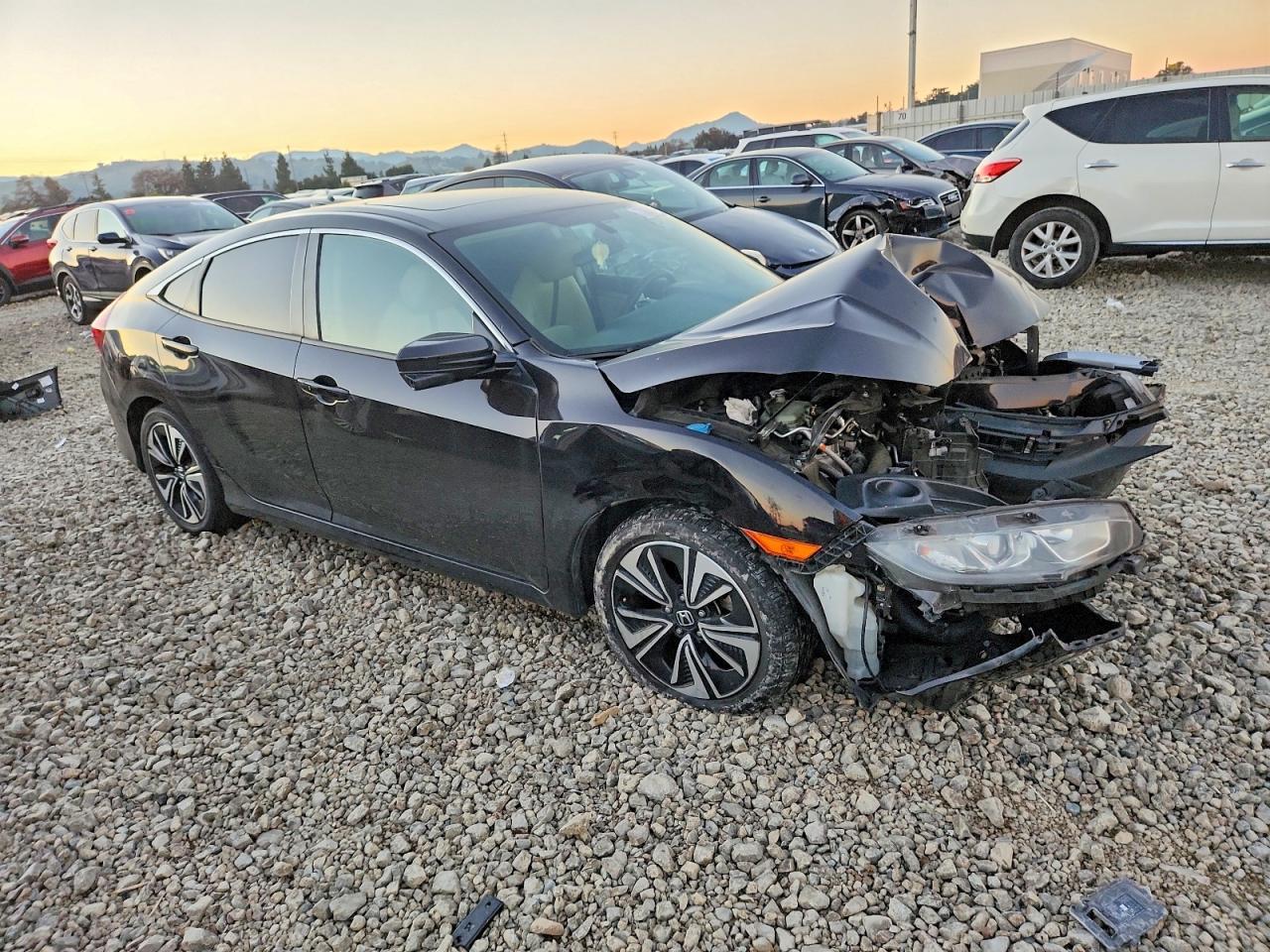 2017 HONDA CIVIC