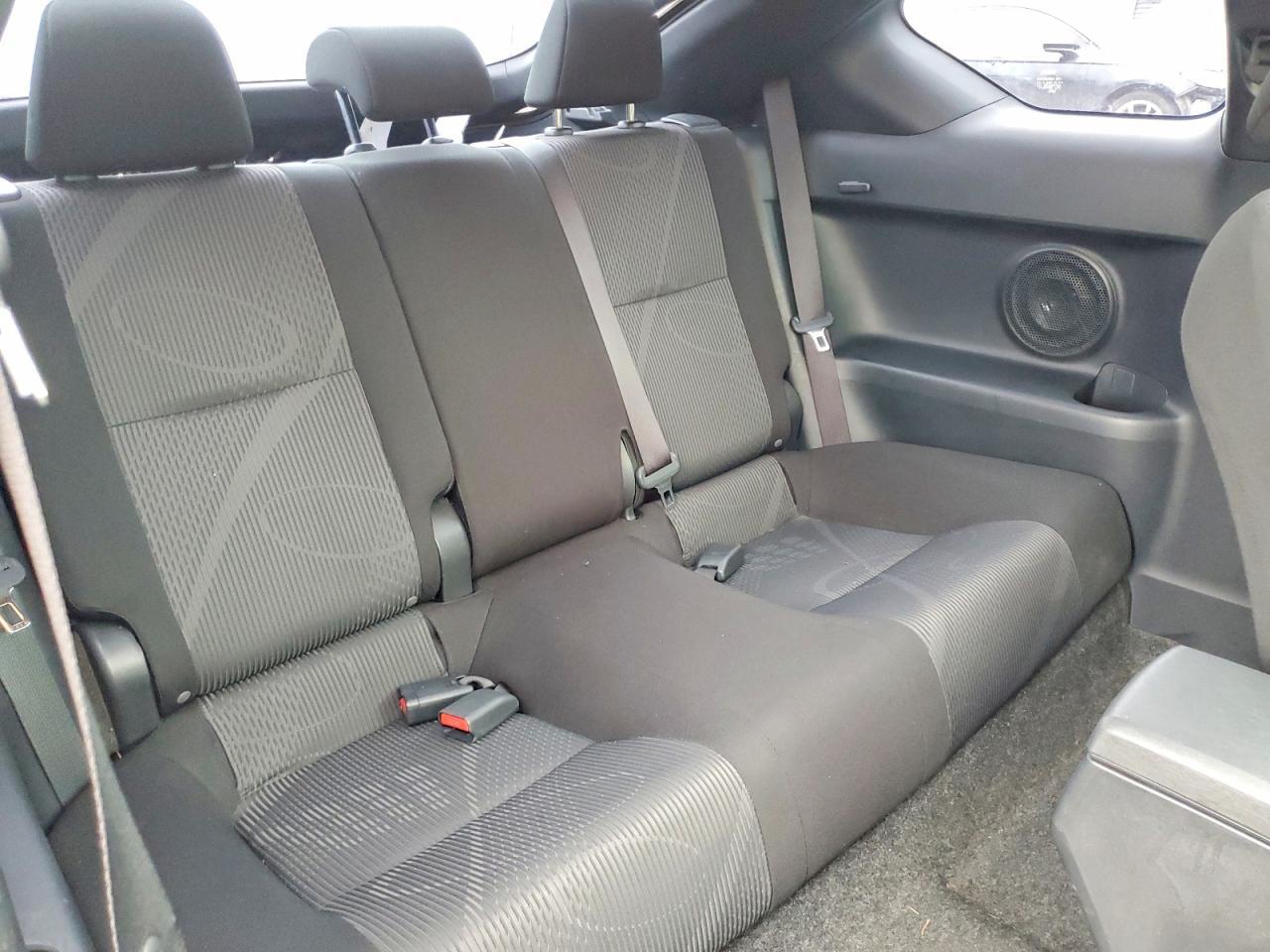 2011 TOYOTA SCION