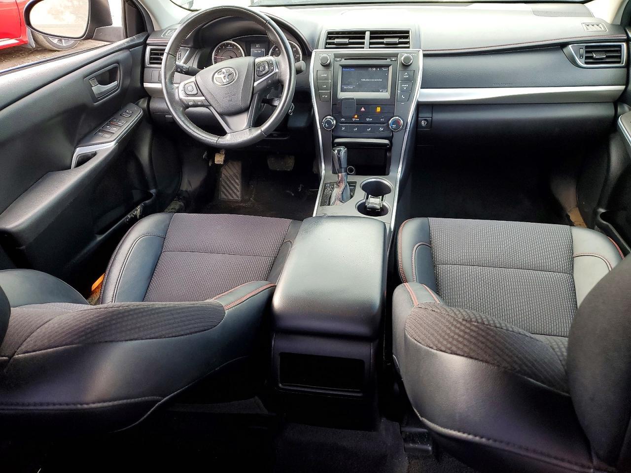 2017 TOYOTA CAMRY