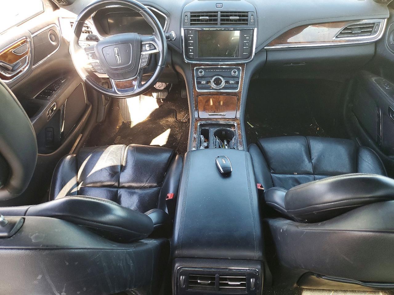 2017 LINCOLN Continental