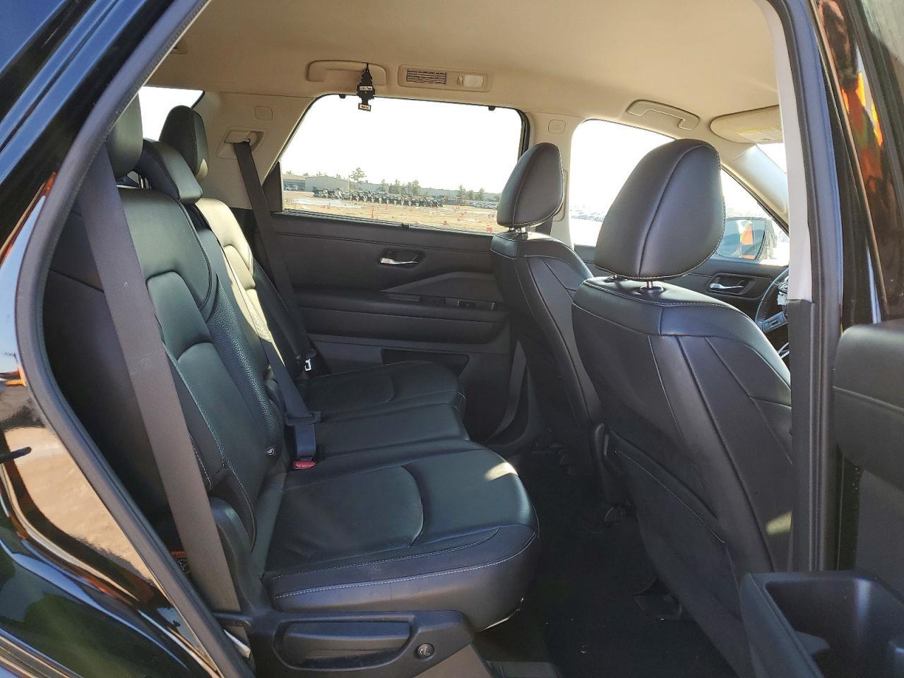 2022 NISSAN PATHFINDER