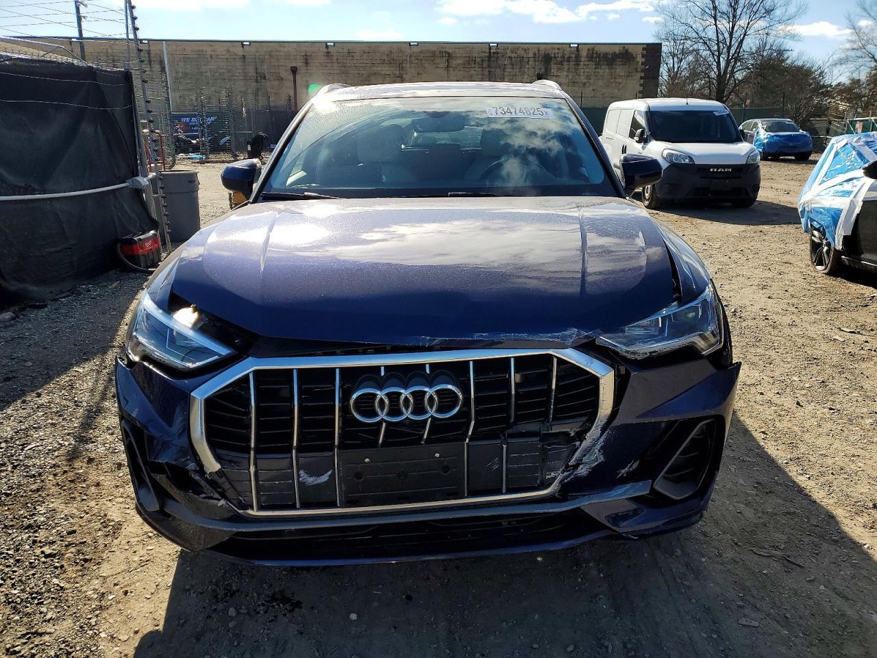 2025 AUDI Q3