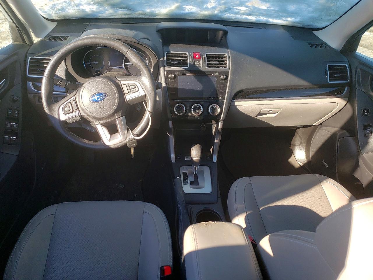 2017 SUBARU FORESTER
