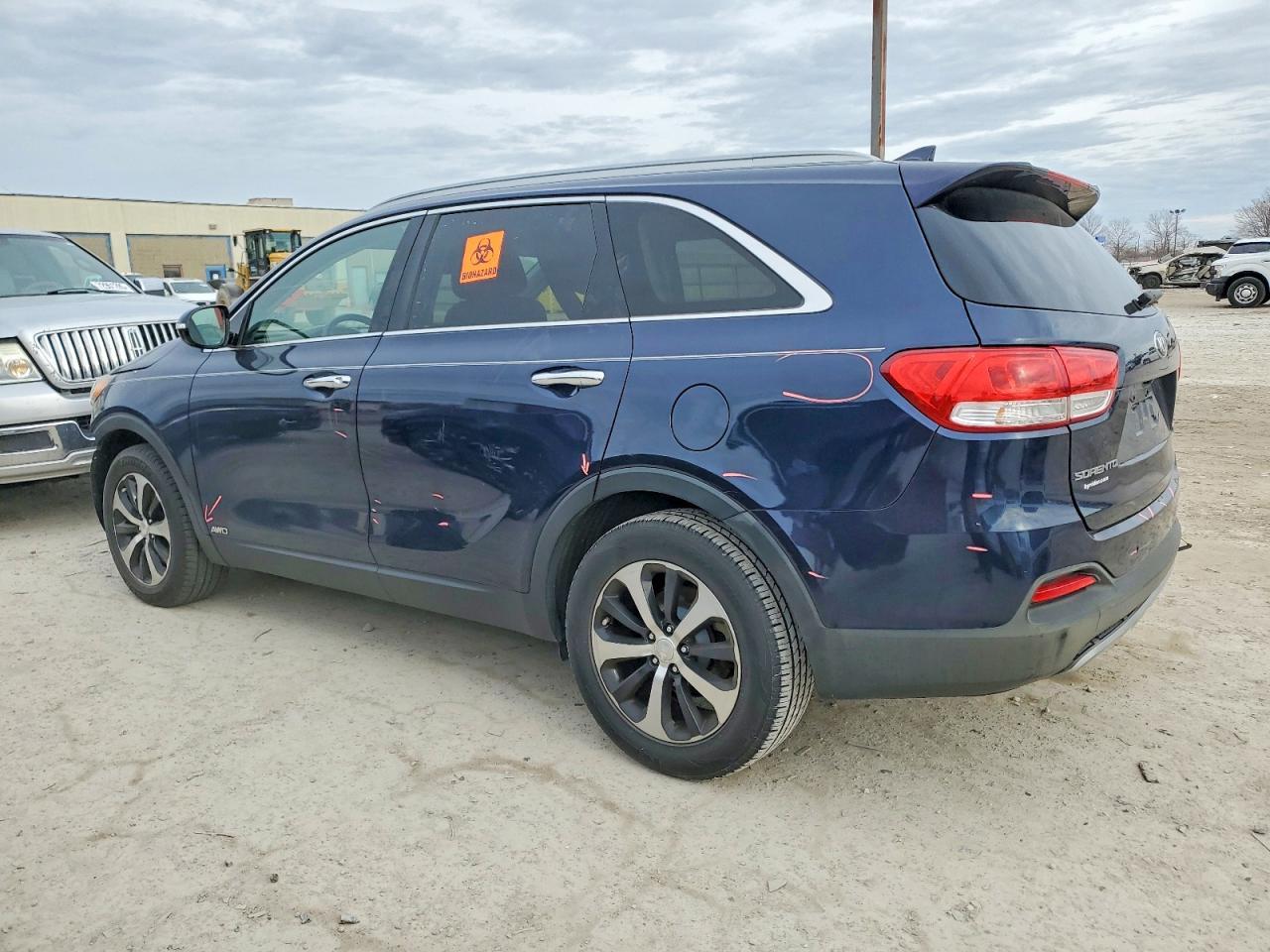 2016 KIA SORENTO
