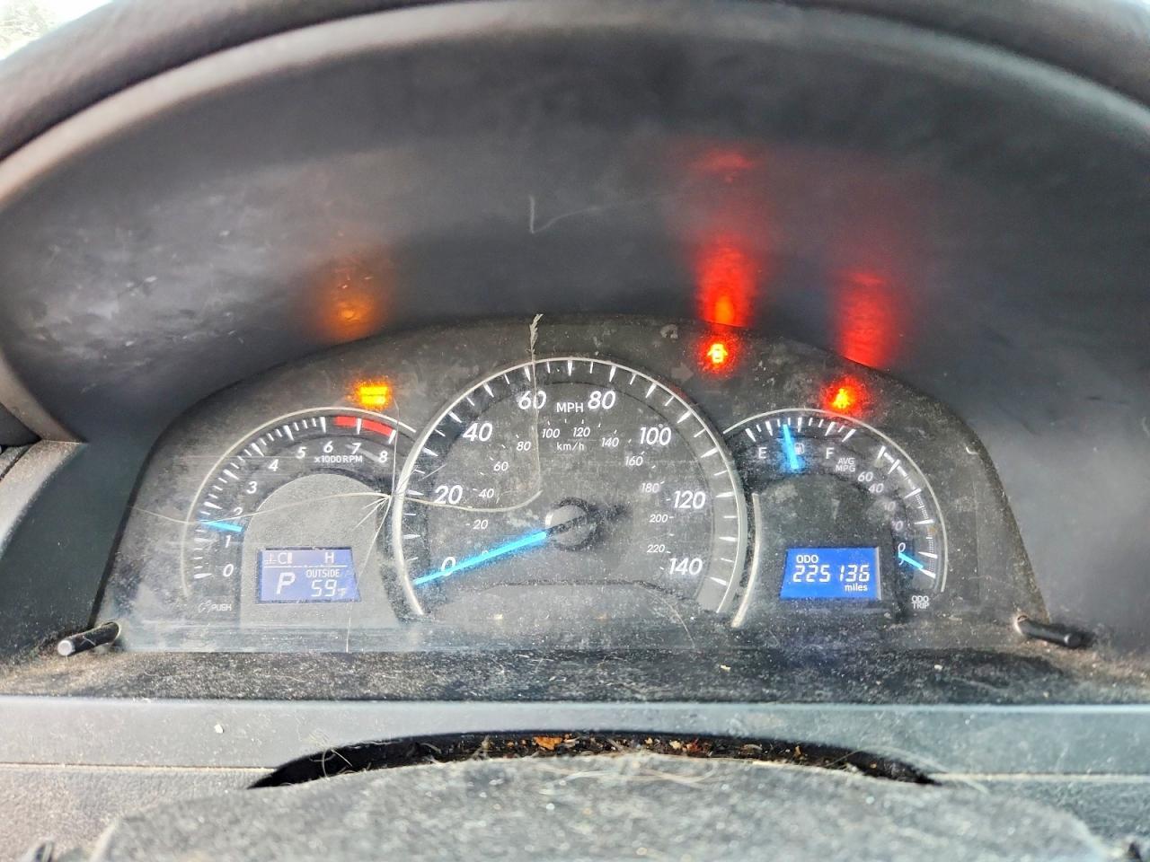 2014 TOYOTA CAMRY