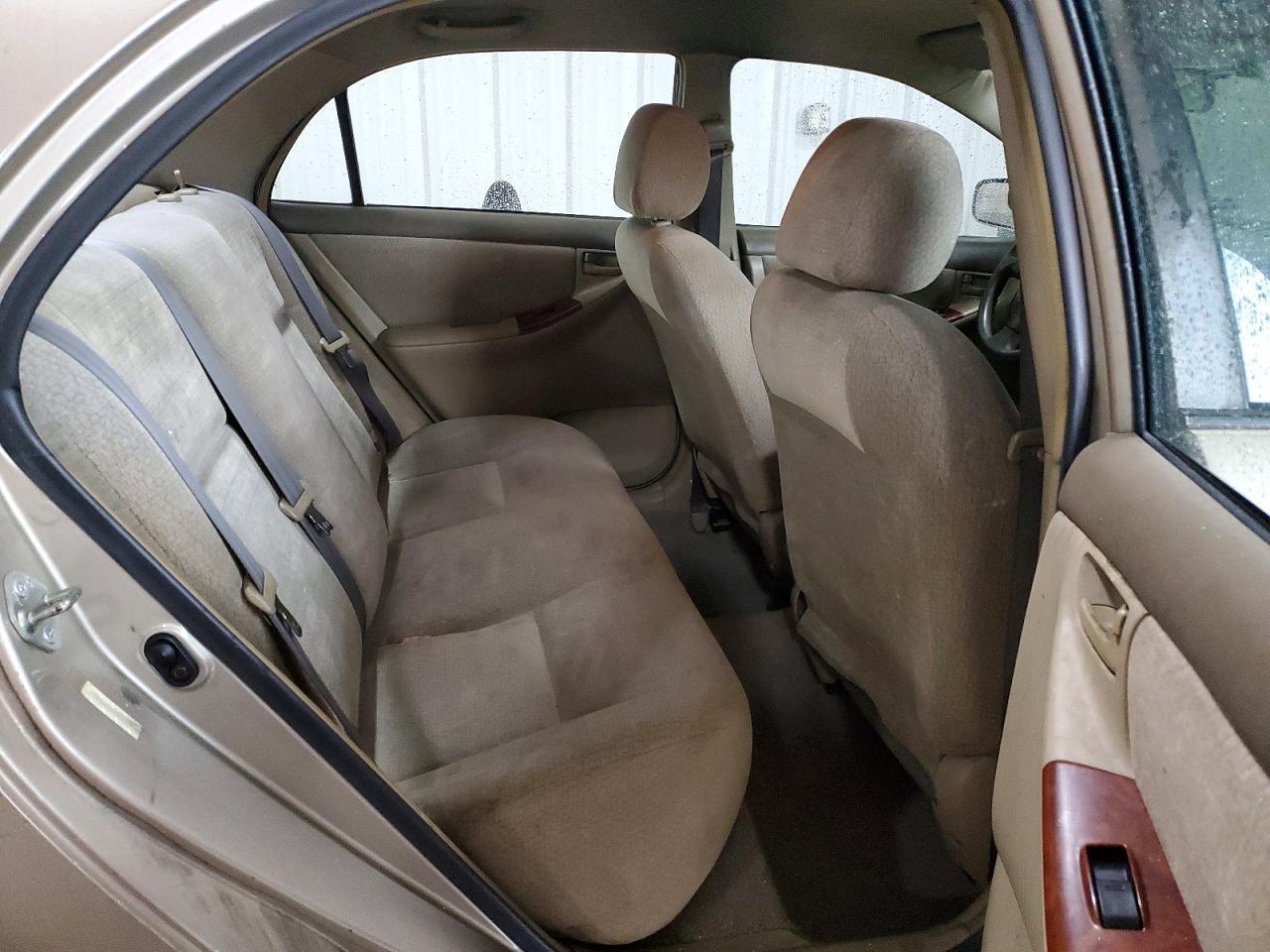 2004 TOYOTA COROLLA