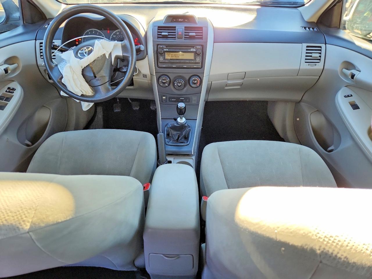 2013 TOYOTA COROLLA