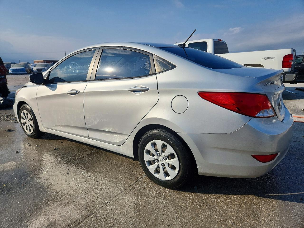 2015 HYUNDAI ACCENT