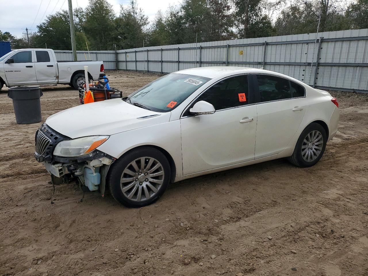 2012 BUICK Regal