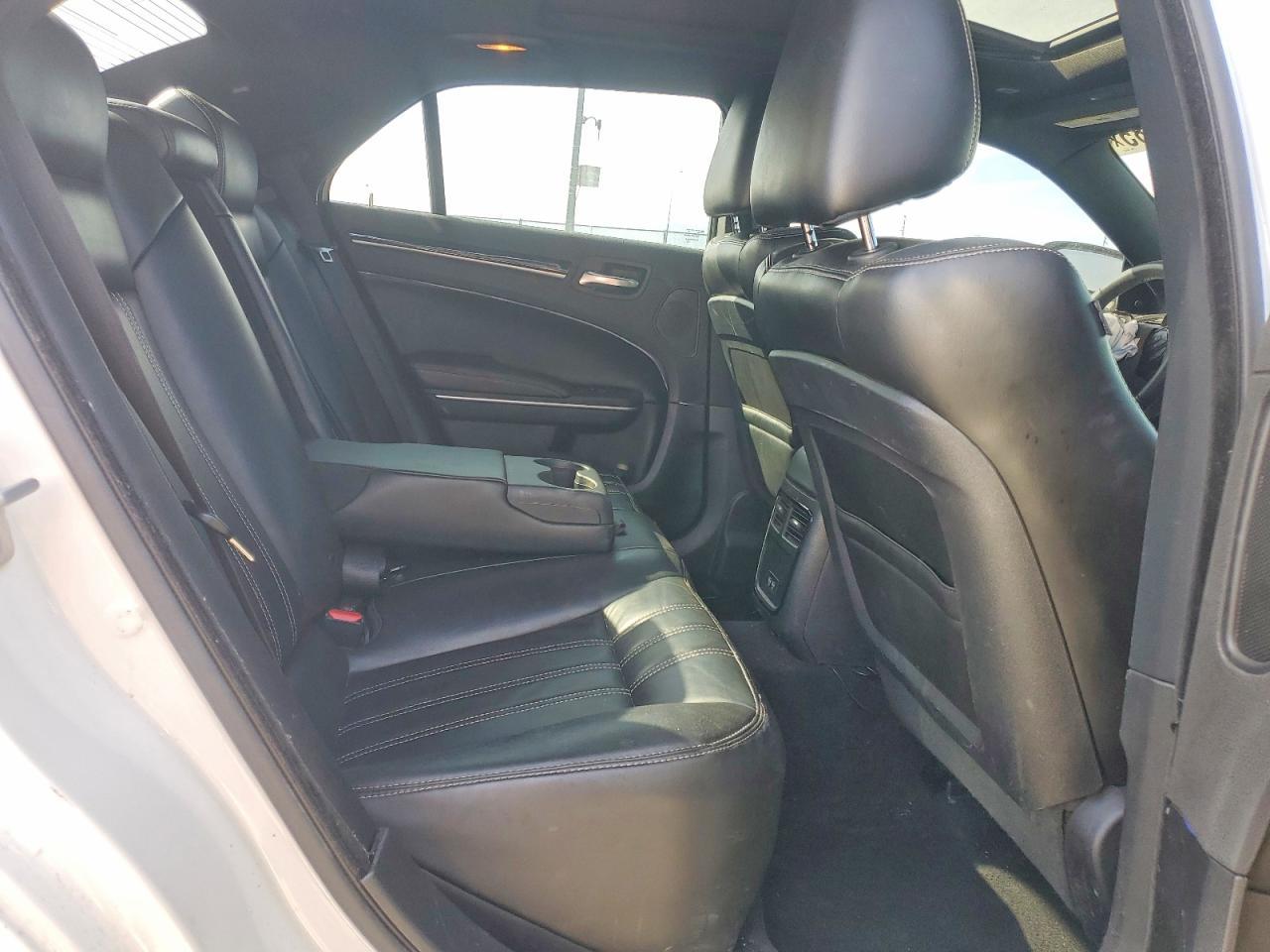 2022 CHRYSLER 300