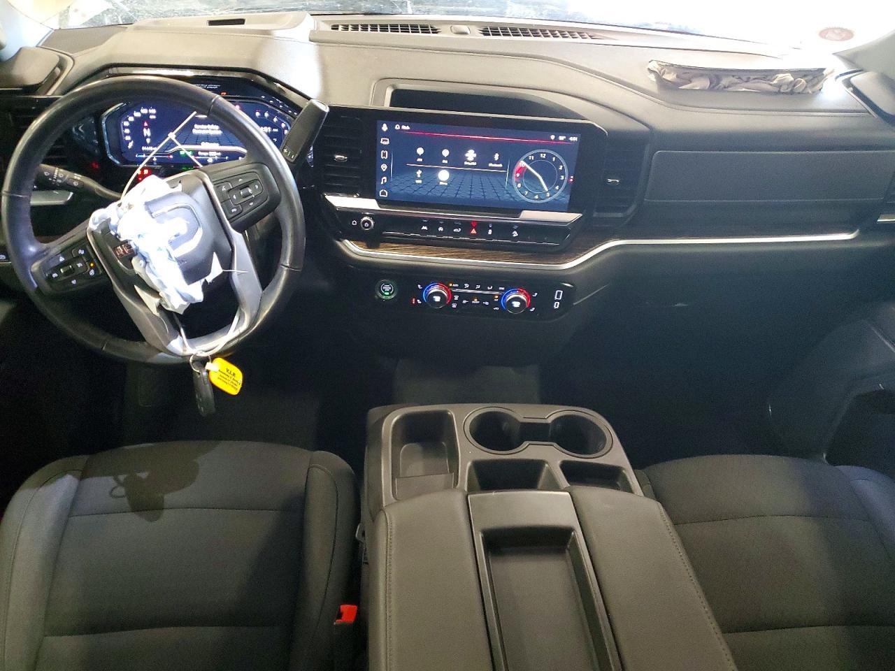 2022 GMC Sierra