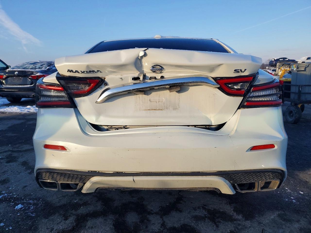 2019 NISSAN Maxima