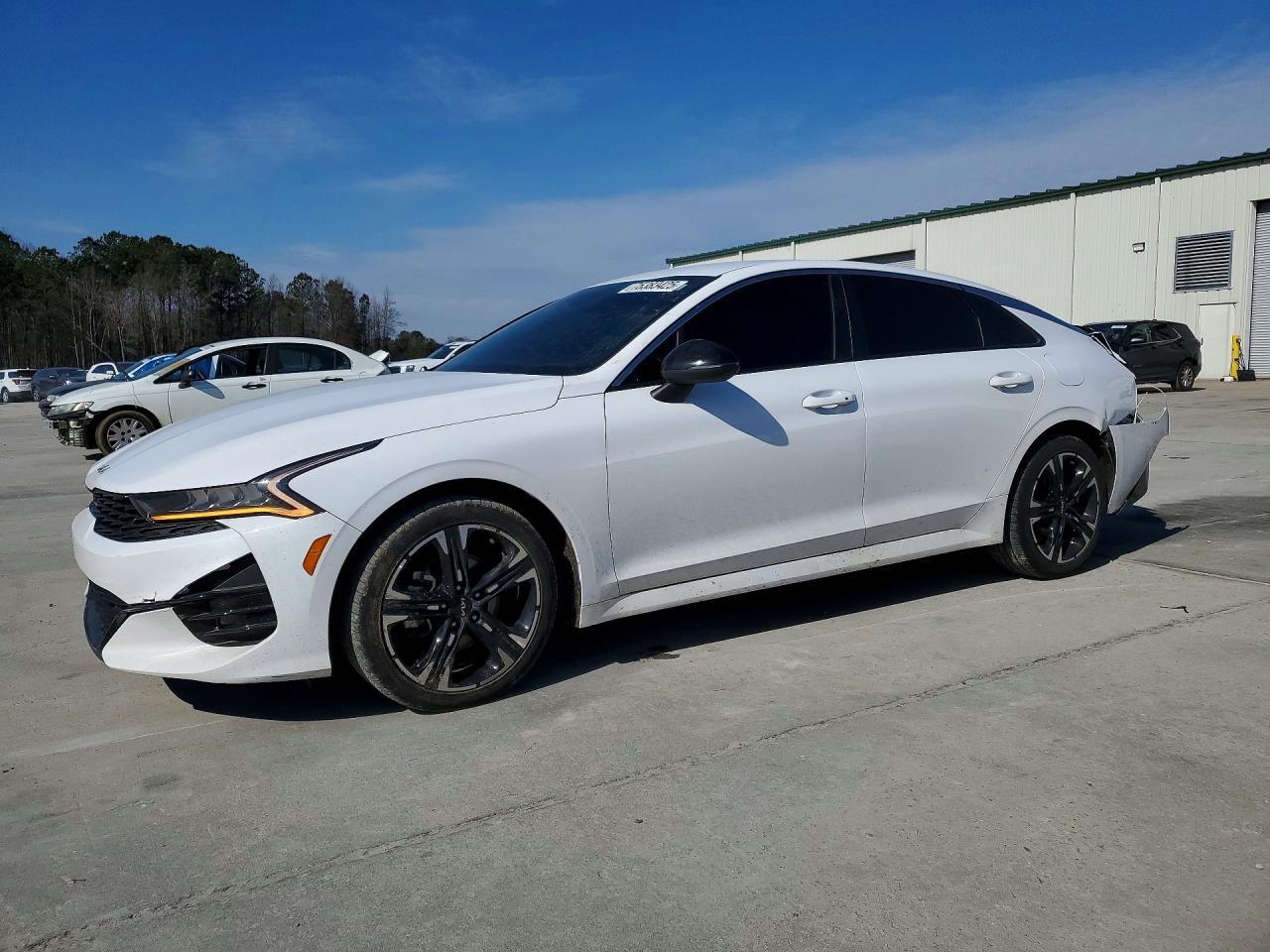 2023 KIA K5