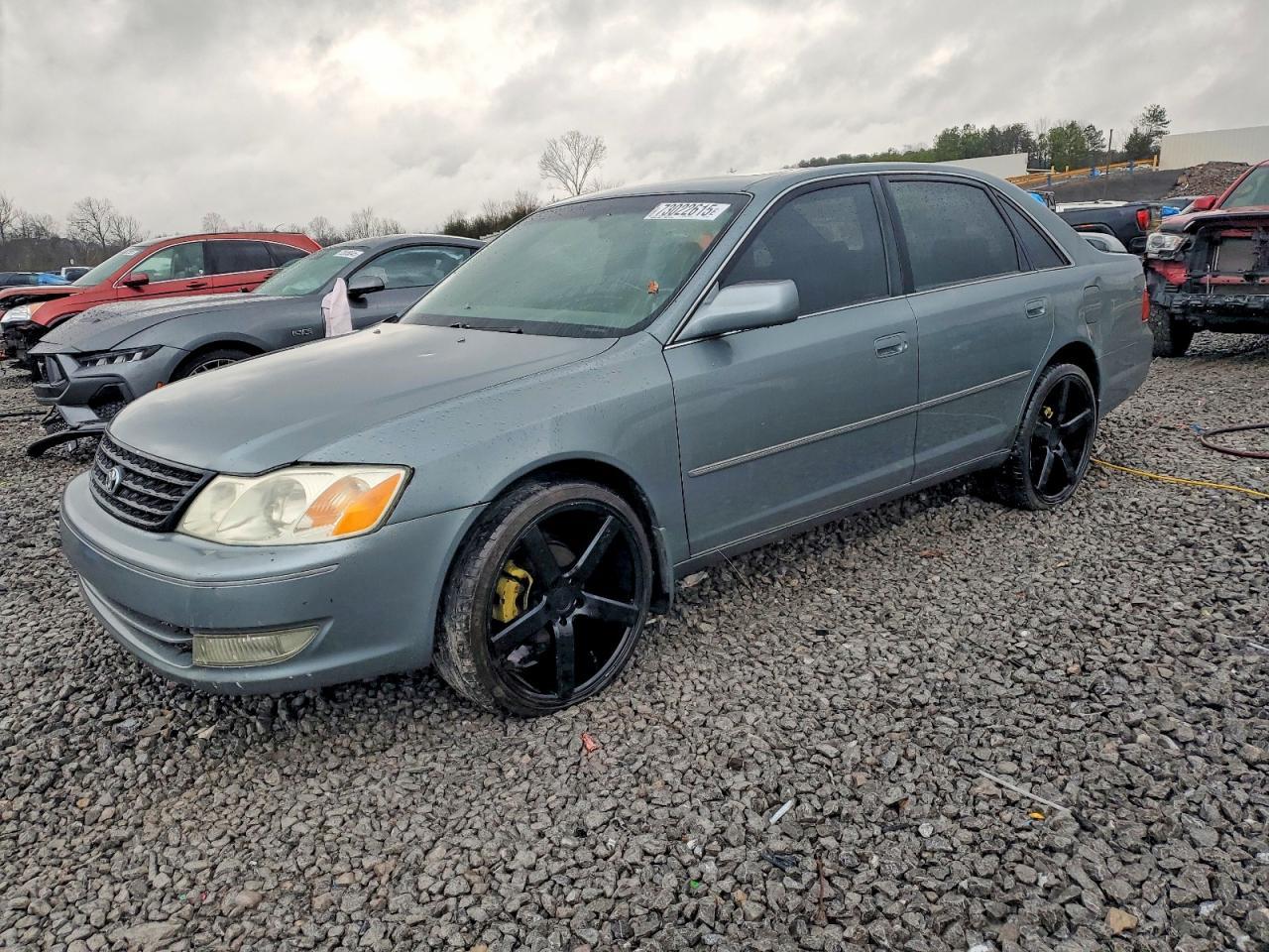 2004 TOYOTA Avalon
