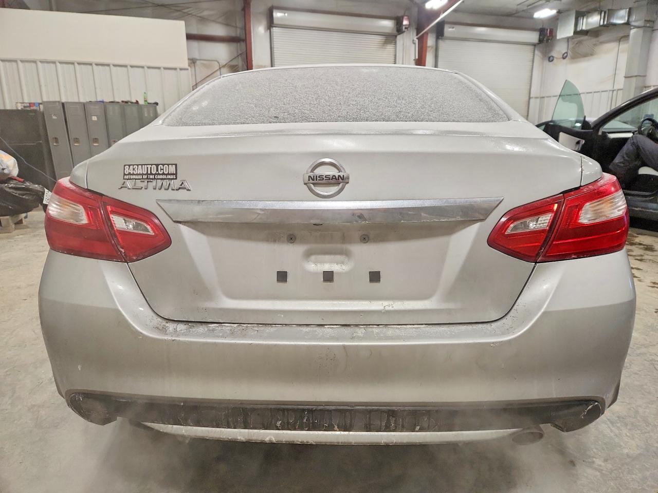 2017 NISSAN