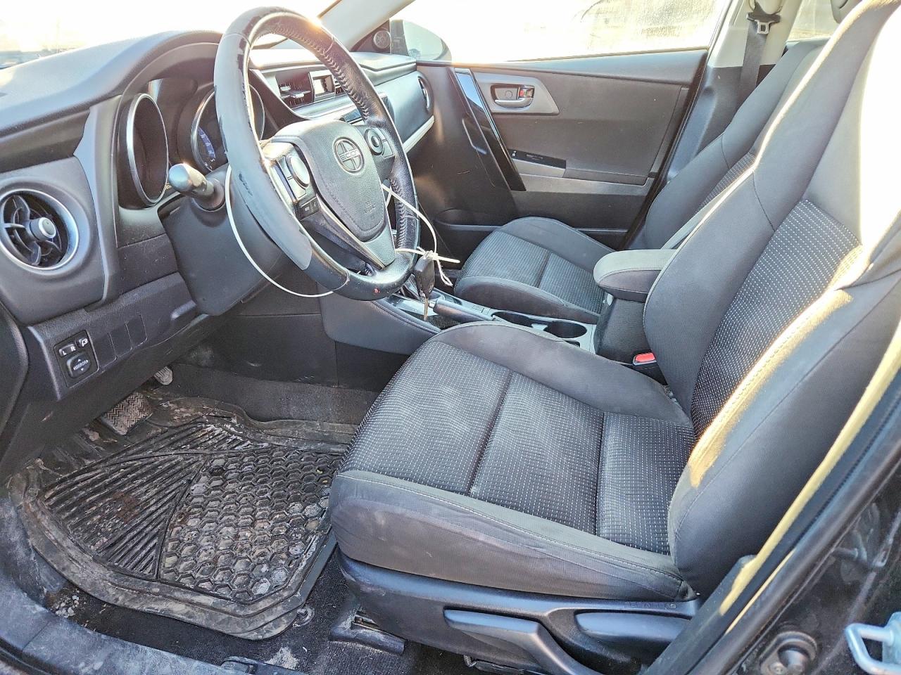 2016 TOYOTA SCION