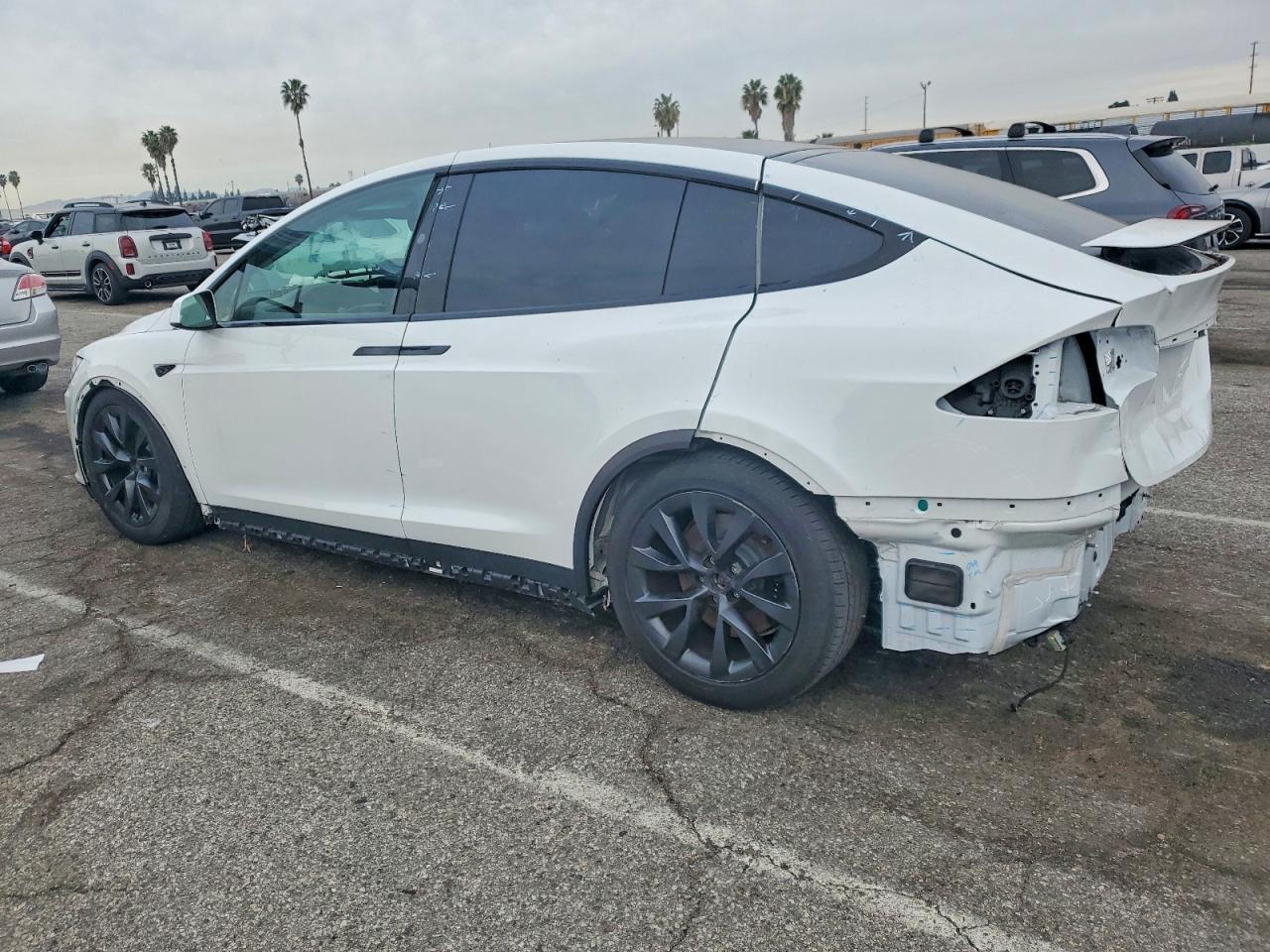 2023 TESLA MODEL X