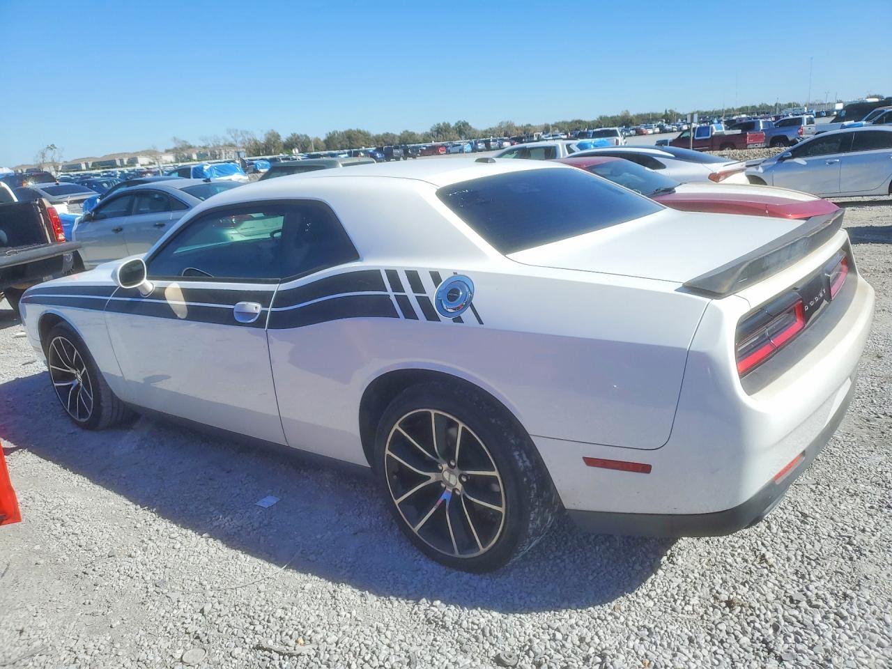 2015 DODGE Challenger