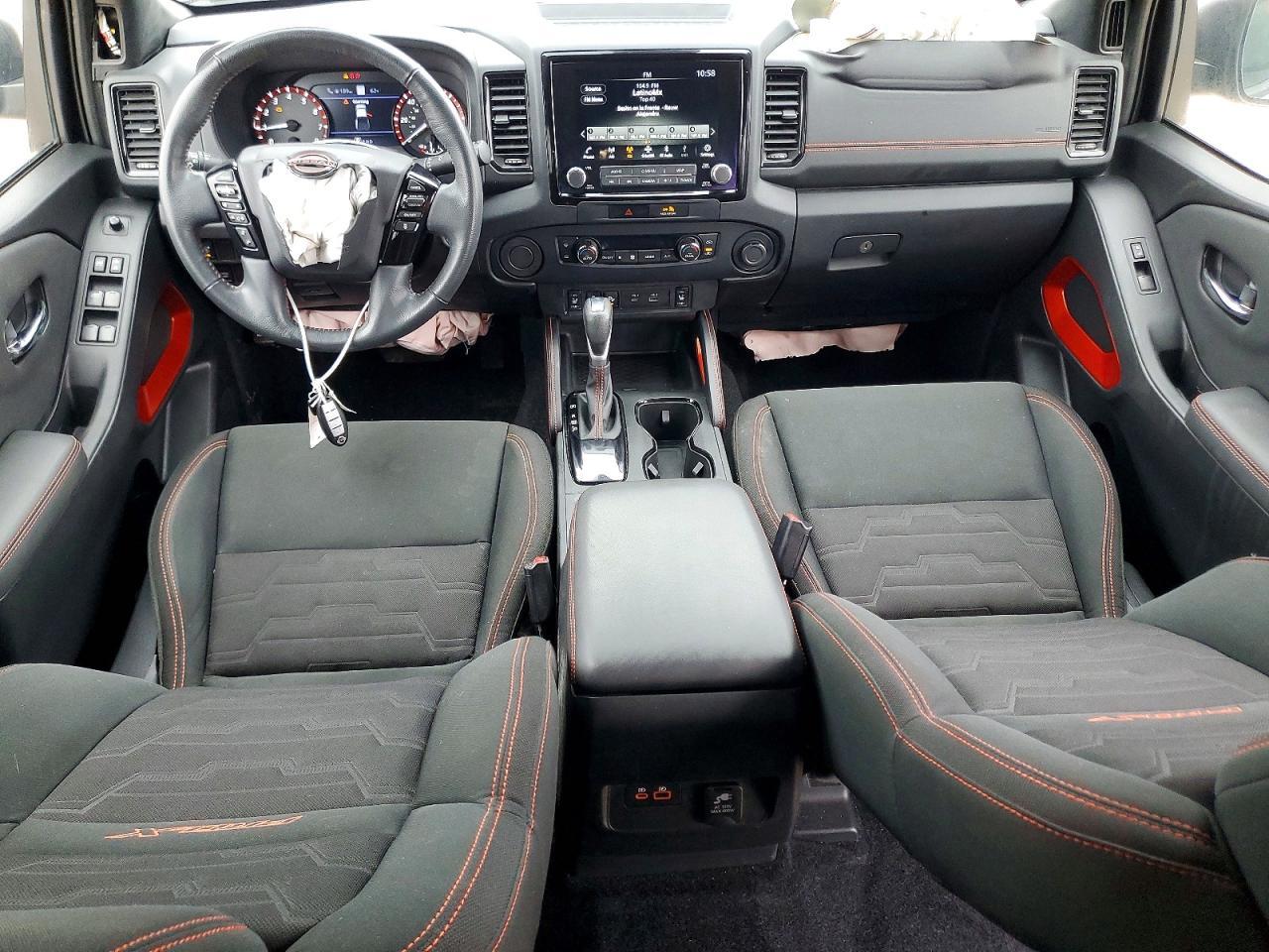 2022 NISSAN Frontier