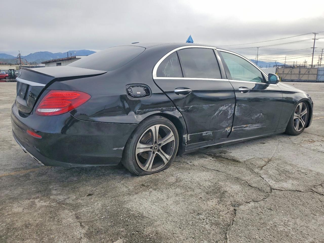 2020 MERCEDES-BENZ E-Class